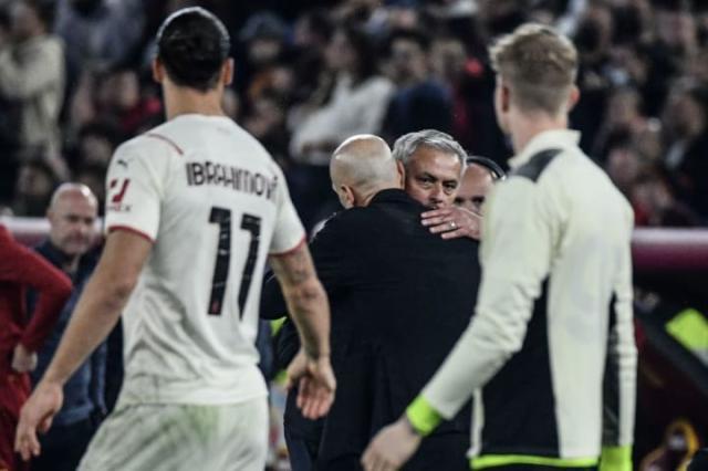 世界杯客户端更新下载-梁熙明：罗马聘鸟，啼笑因缘