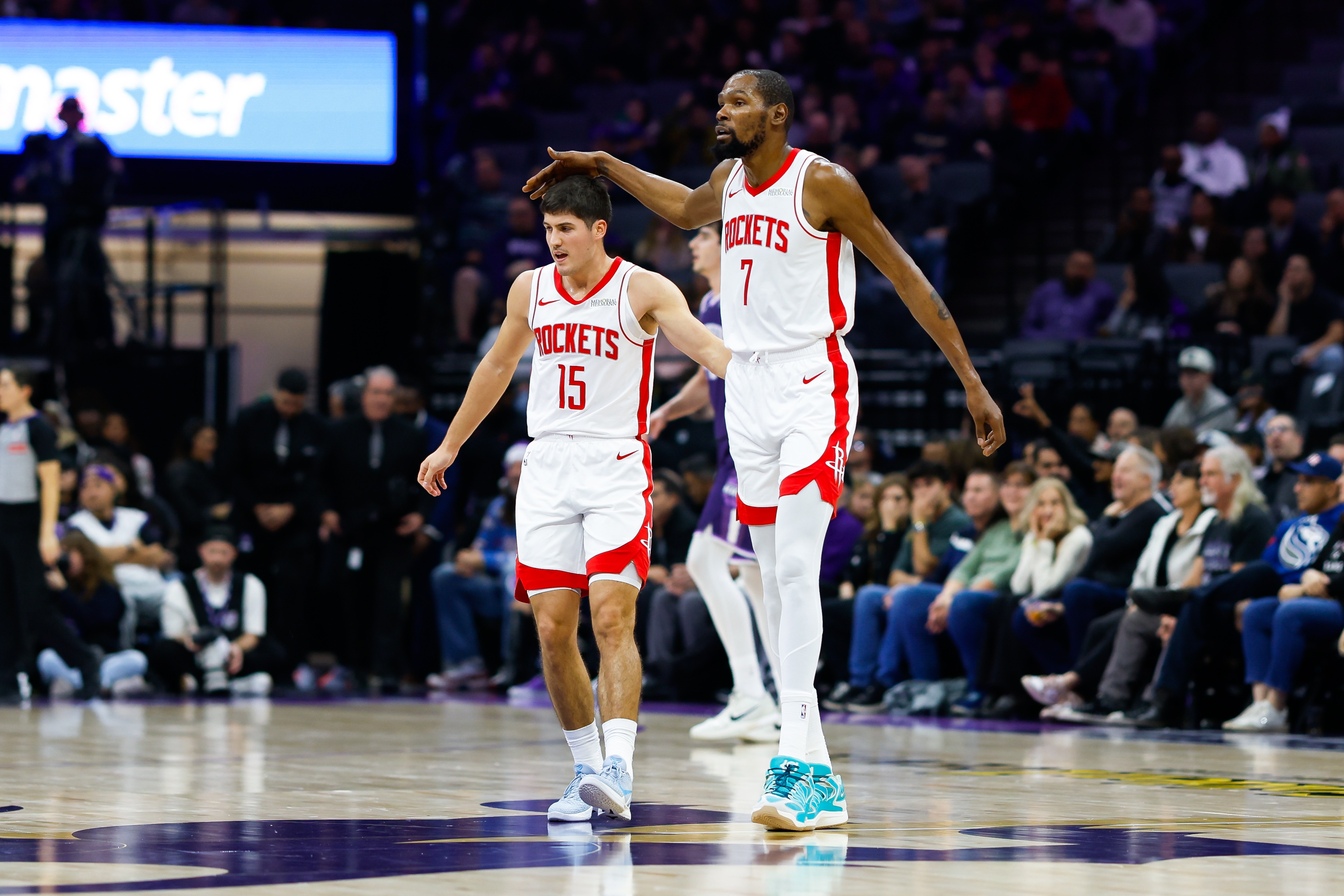 世界杯官网直播app下载最新版-KD：谢泼德不会因时间不稳定影响信心 无论如何第二天他都会训练