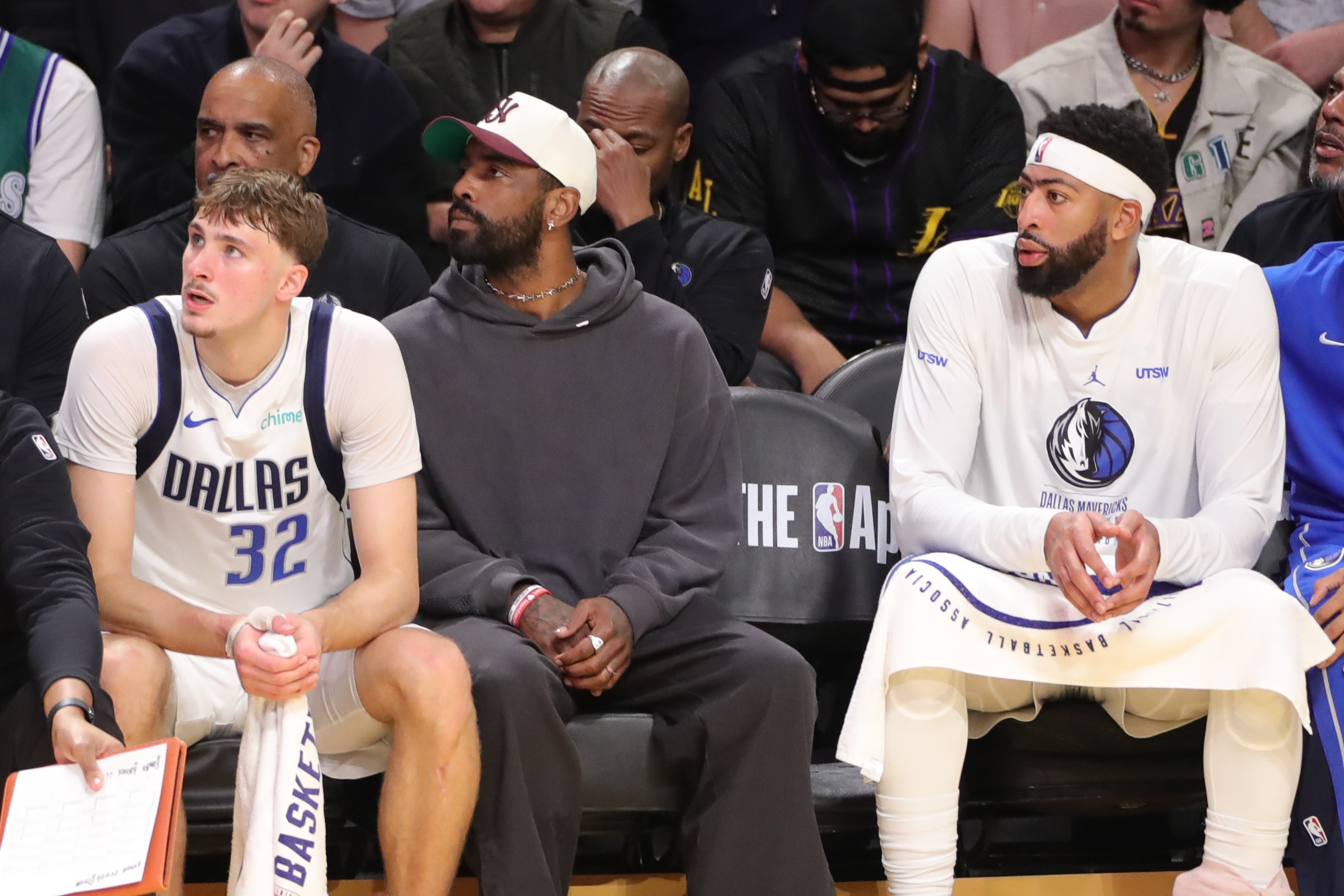 世界杯手机观看软件下载-基德：希望在26年看到弗拉格欧文浓眉一起上 但目前没有任何保证